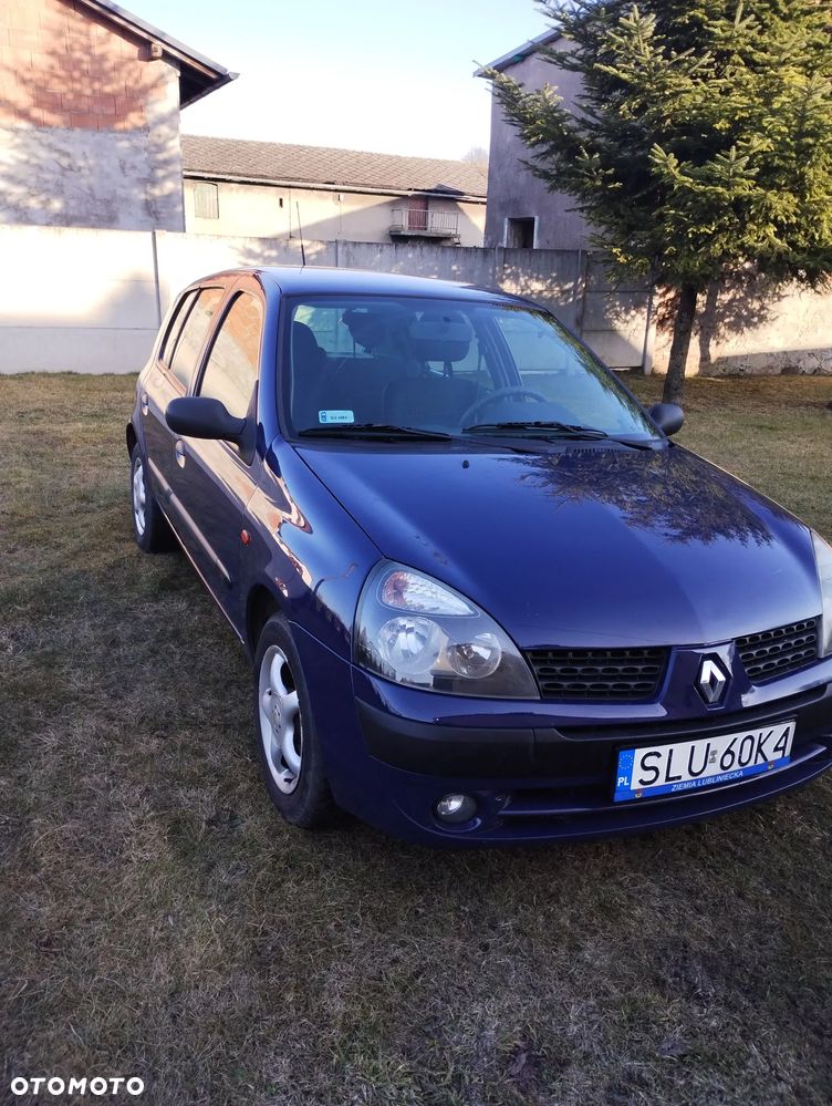 Renault Clio 1.2 16V Alize - 5