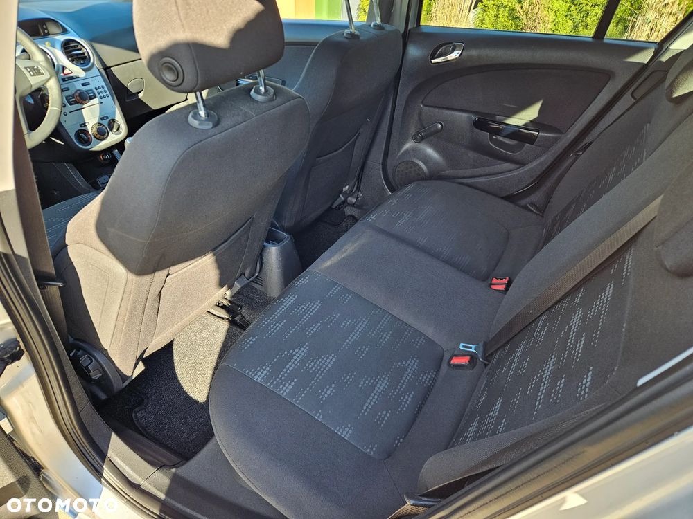 Opel Corsa 1.4 16V ecoFLEX Start-Stop Satellite - 9