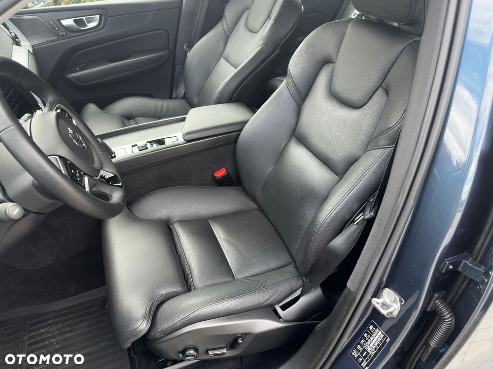 Volvo XC 60 B4 D AWD Inscription - 10