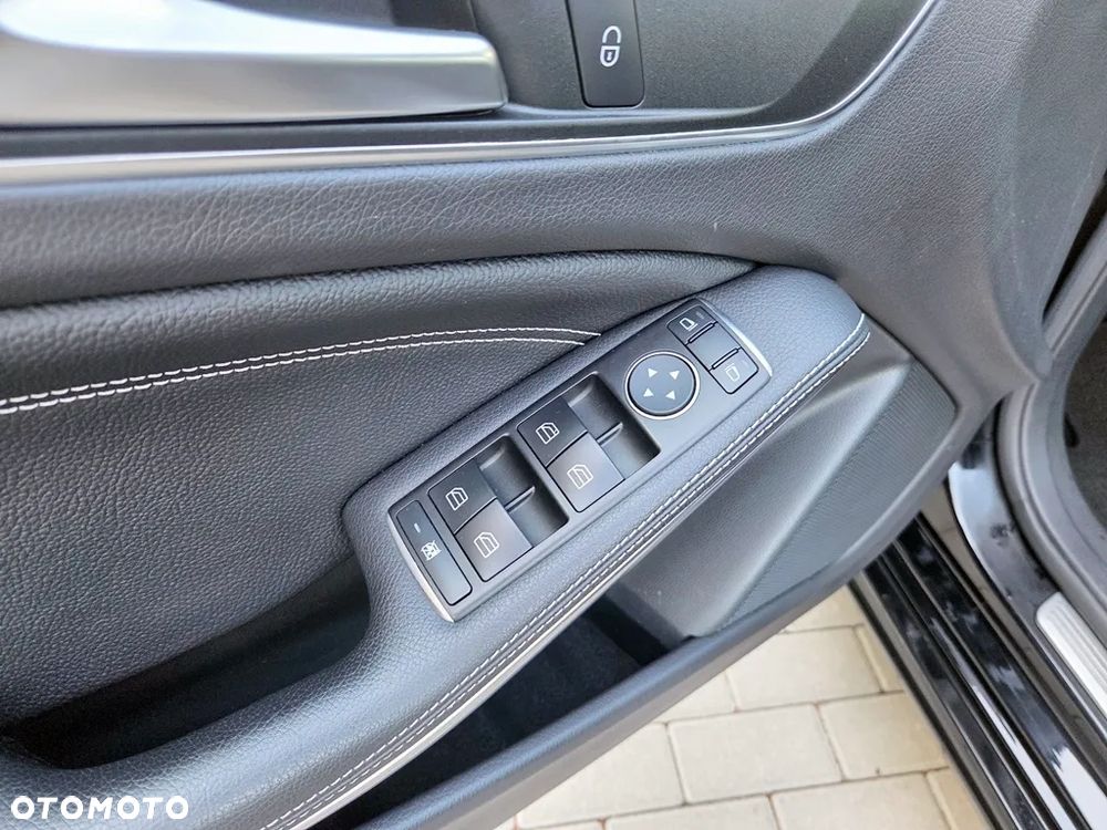 Mercedes-Benz Klasa A 180 7G-DCT Activity Edition - 17