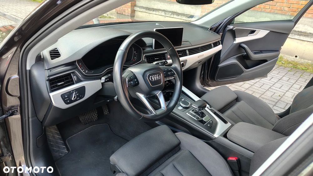 Audi A4 Allroad - 14