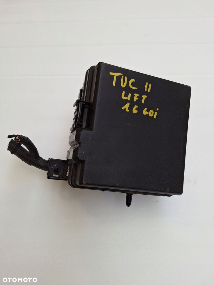 hyundai tucson ii 1.6 gdi lift puszka bezpieczników 18- - 1