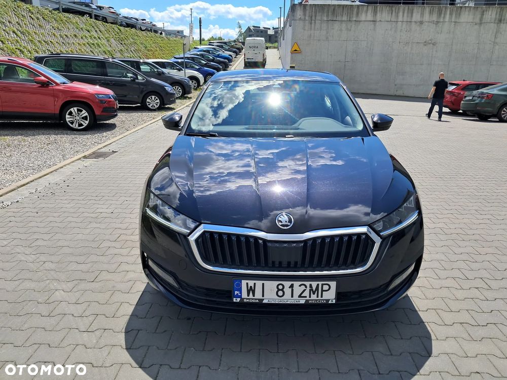 Skoda Octavia 2.0 TDI Ambition DSG - 8