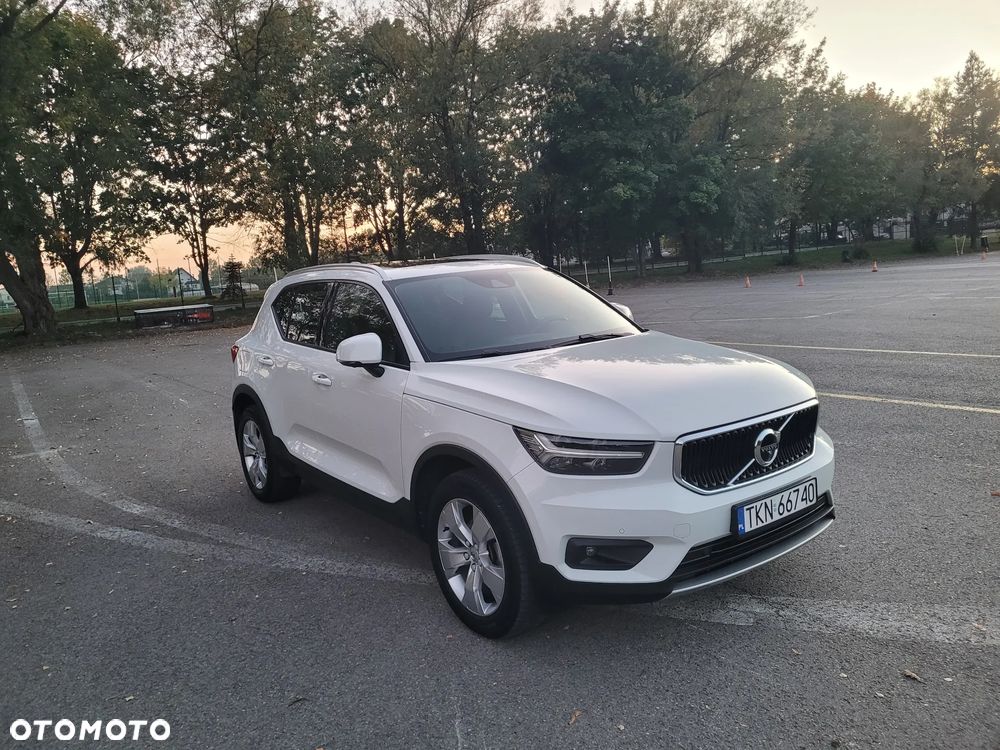 Volvo XC 40 - 25