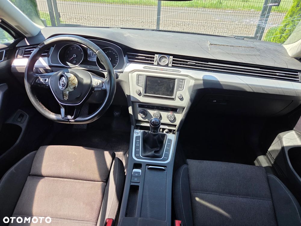 Volkswagen Passat 1.4 TSI (BlueMotion Technology) Comfortline - 12