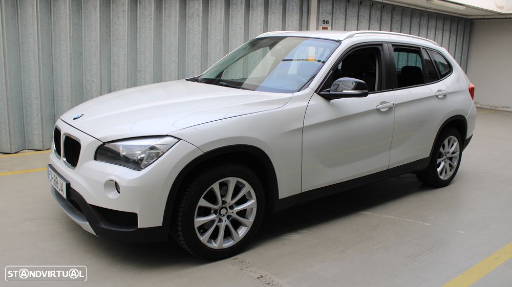 BMW X1 sDrive18d Sport Line - 31