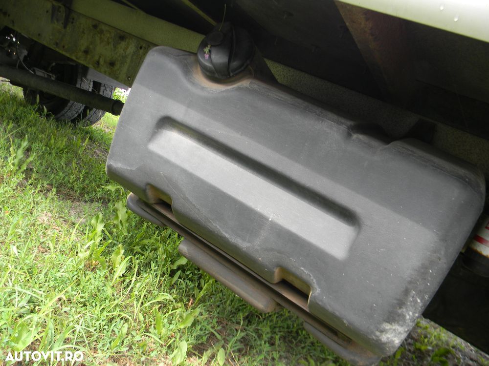 Dezmembrari  Renault Midlum  2000  > 2006 180.08/B Motorina - 40