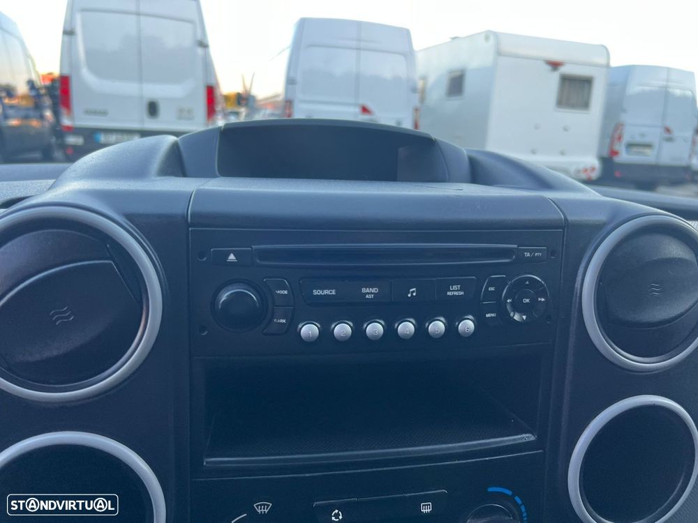 Citroën Berlingo 1.6 HDi 800 3L Longo - 30