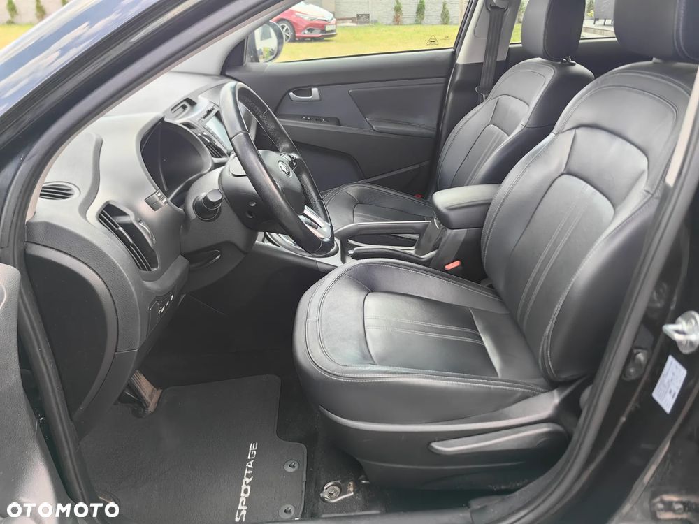 Kia Sportage 2.0 CRDI XL AWD - 10