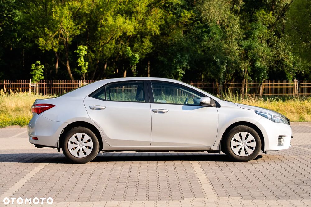 Toyota Corolla 1.33 Active - 9