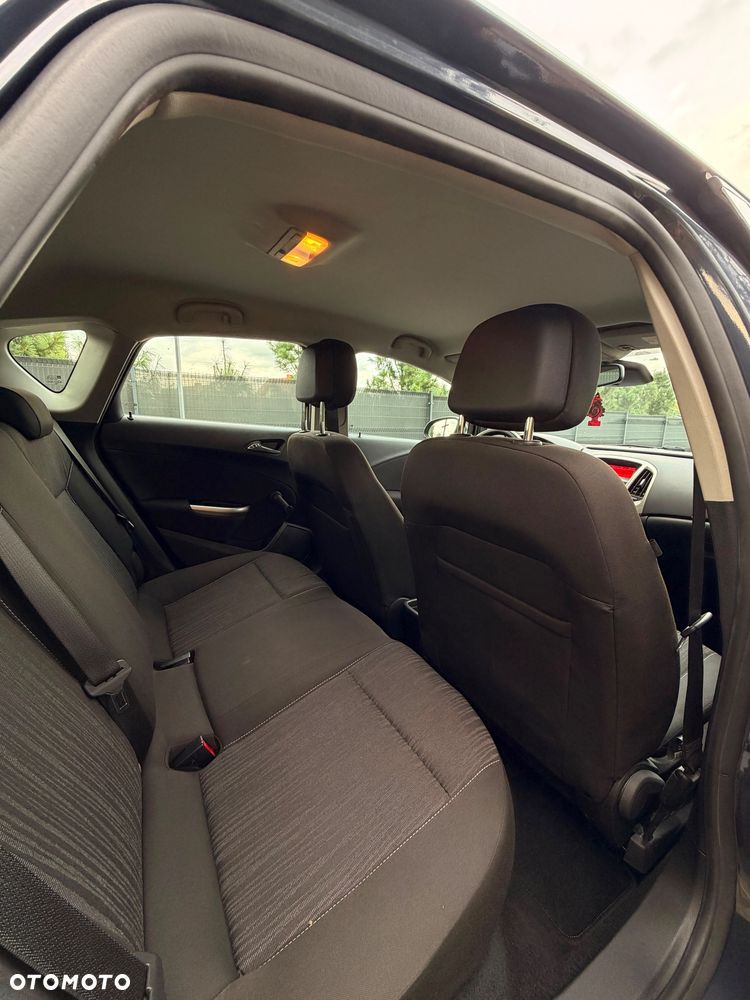 Opel Astra 1.4 ecoFLEX - 14