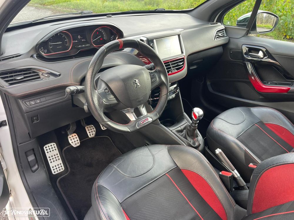Peugeot 208 1.6 THP GTi Limited Edition - 6