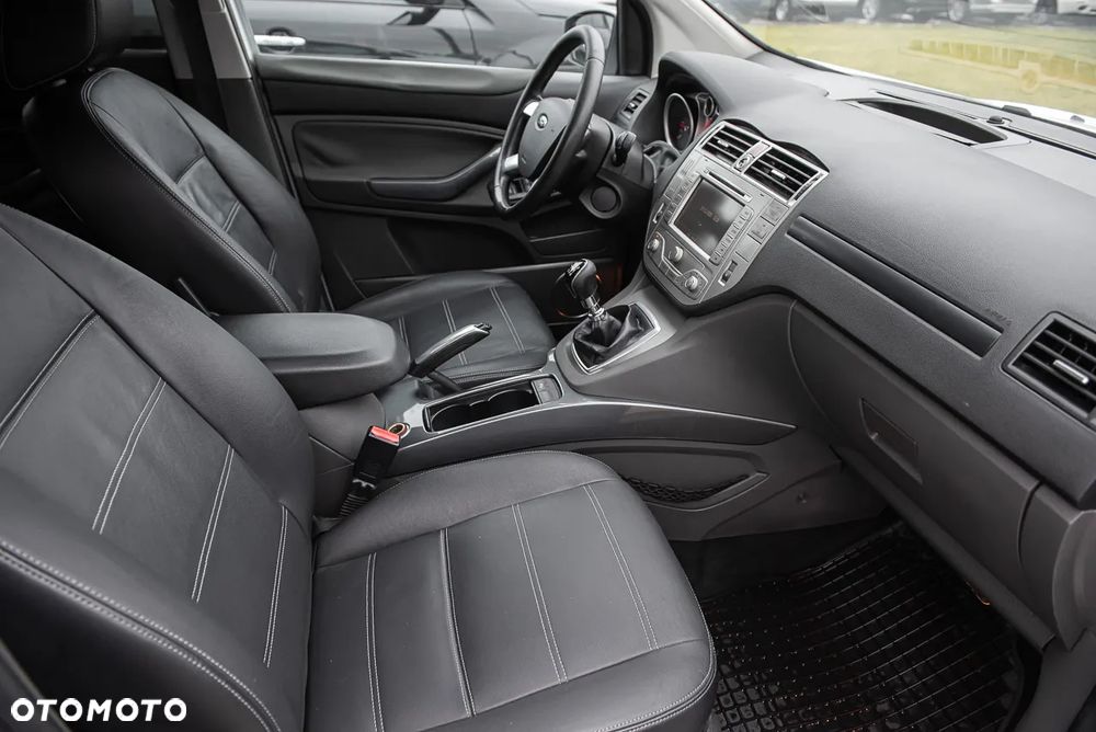 Ford Kuga 2.0 TDCi Titanium - 20