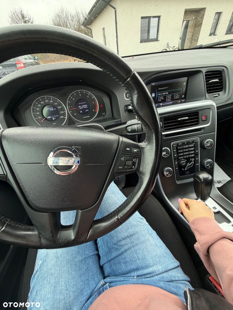 Volvo V60 - 8
