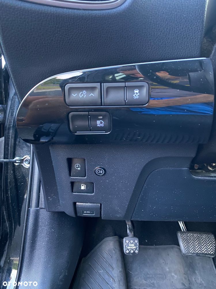 Toyota Prius - 19