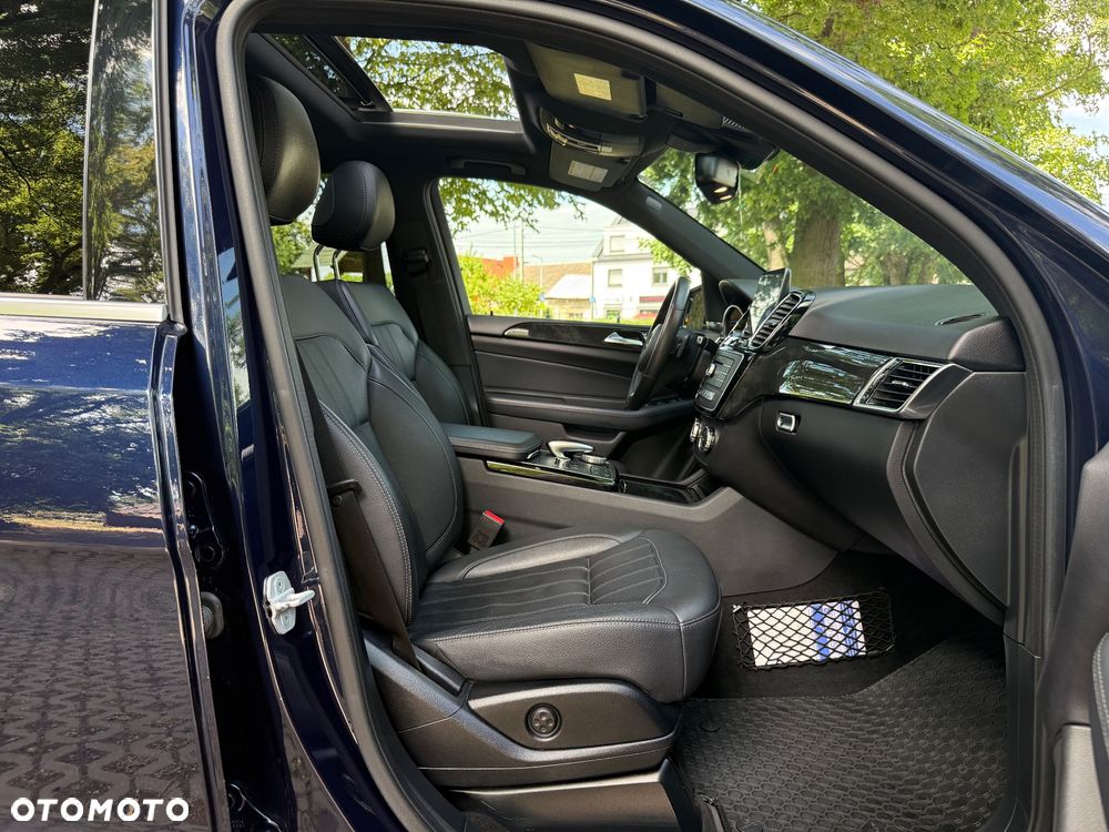 Mercedes-Benz GLE 350 d 4-Matic - 17