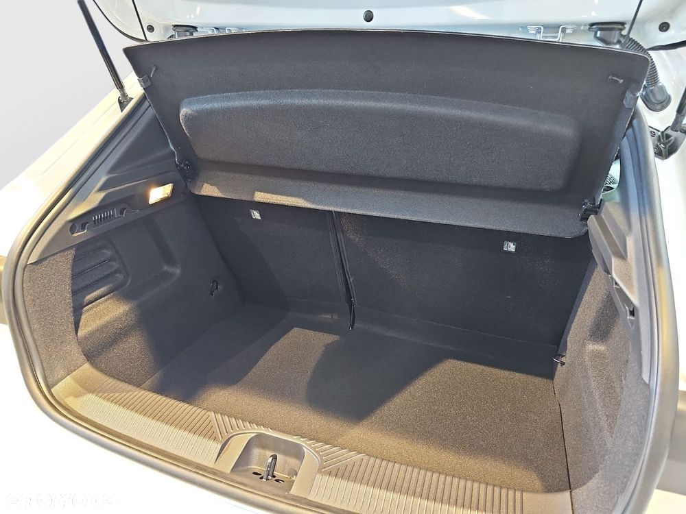 Renault Clio - 12
