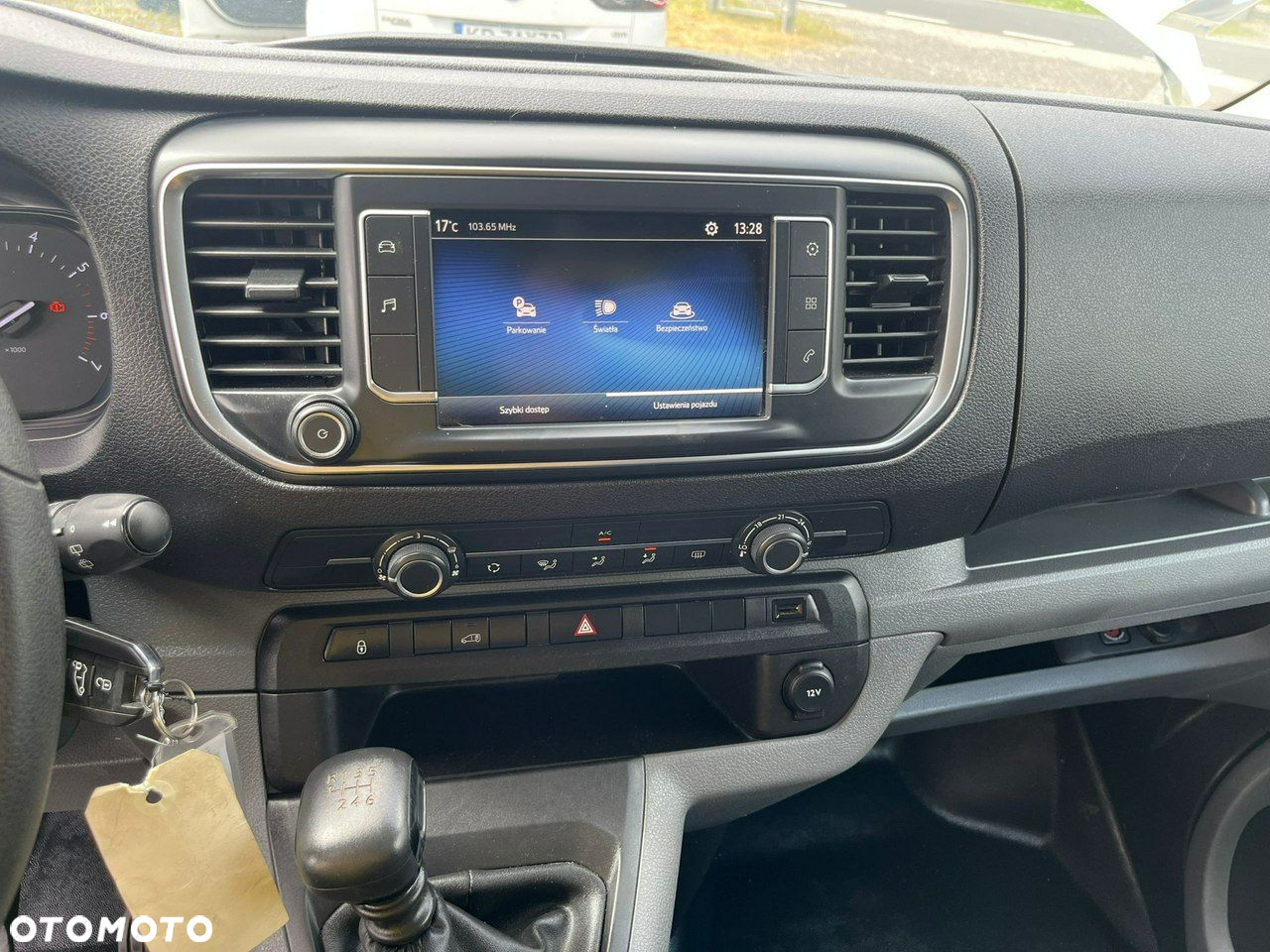 Toyota ProAce - 12