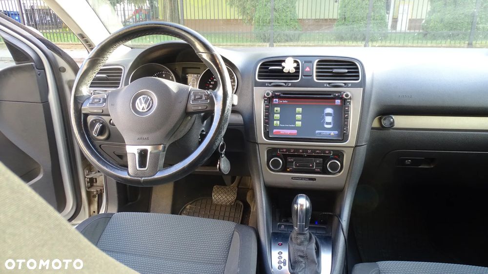 Volkswagen Golf Variant 1.4 TSI DSG Highline - 16