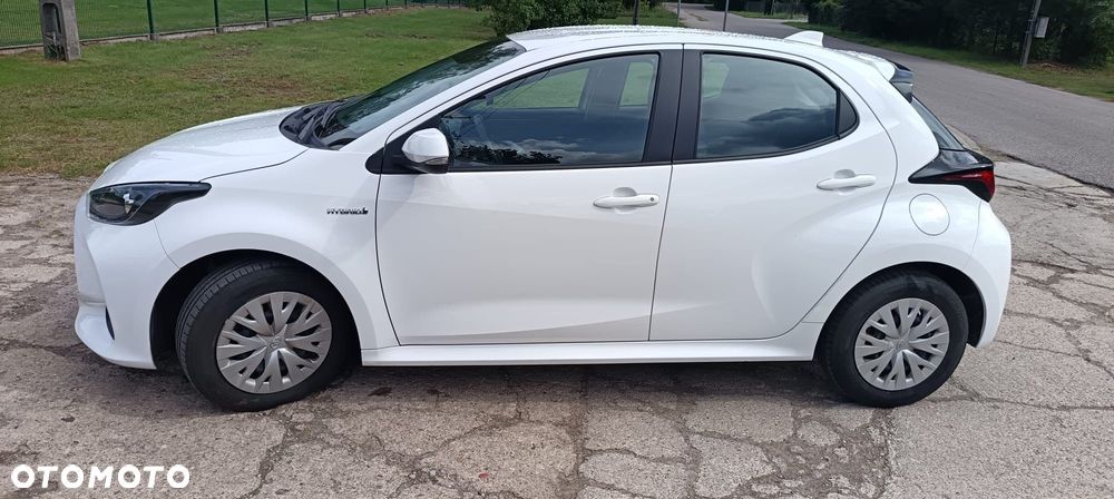 Toyota Yaris - 11