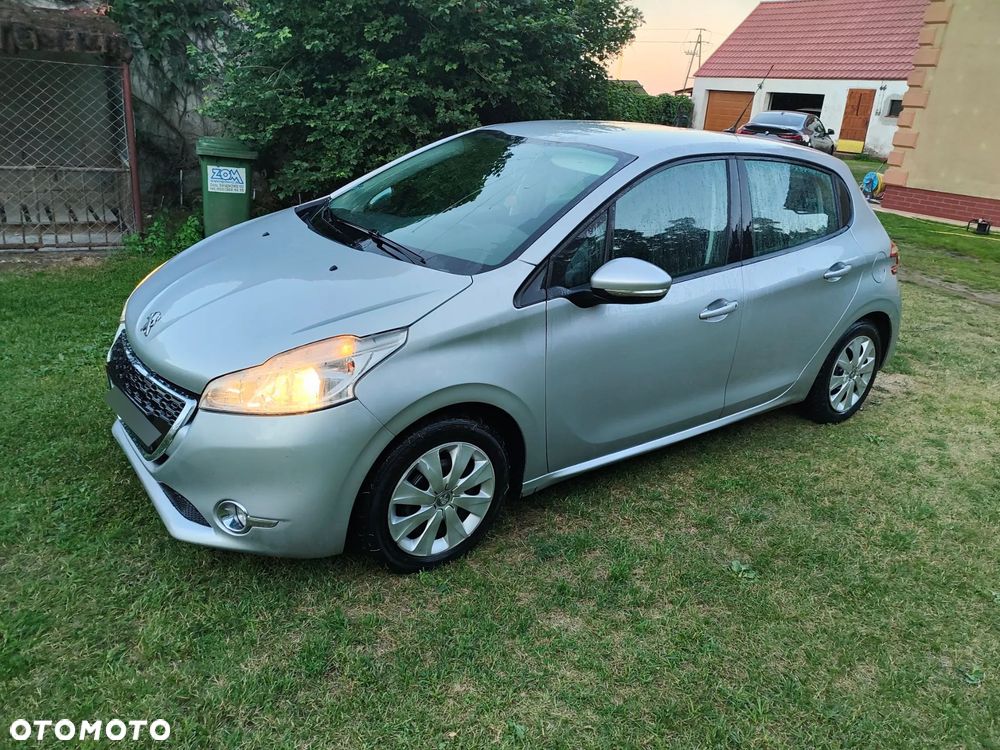 Peugeot 208 1.4 HDi Active - 2