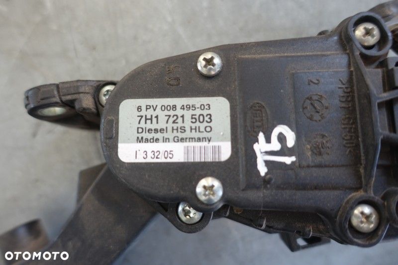 POTENCJOMETR GAZU VW T5 2.5 TDI 7H0721503 - 2