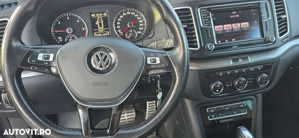 Volkswagen Sharan - 10