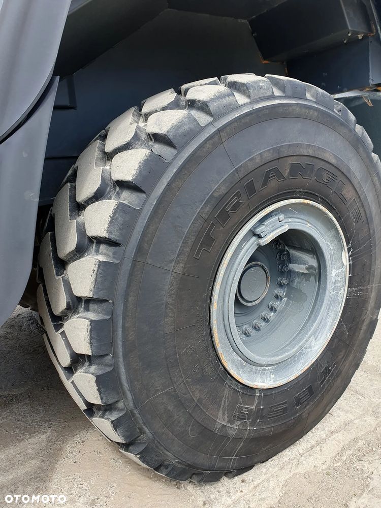 Liebherr L580 xpower - 14