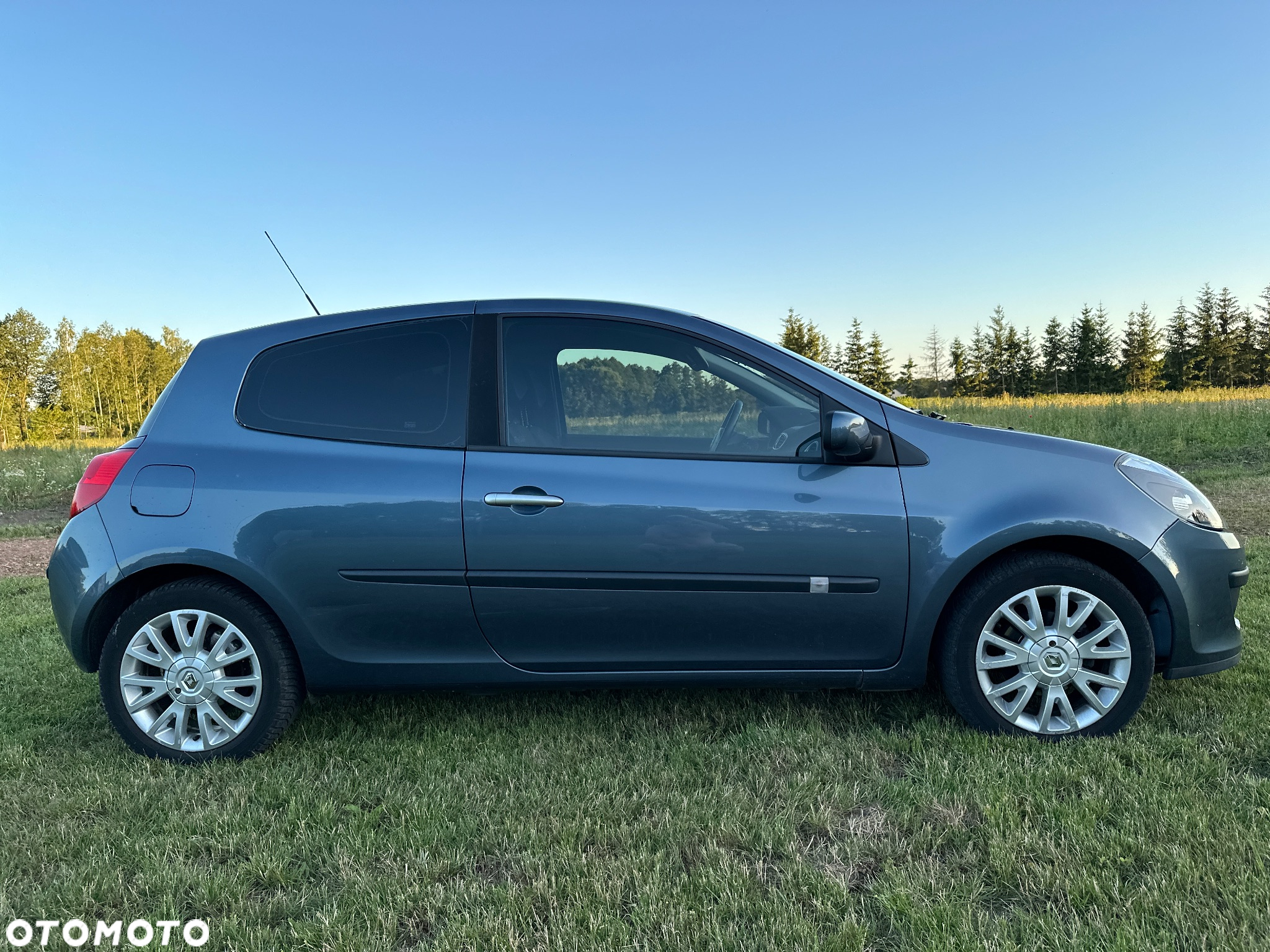 Renault Clio 1.6 16V Expression - 2