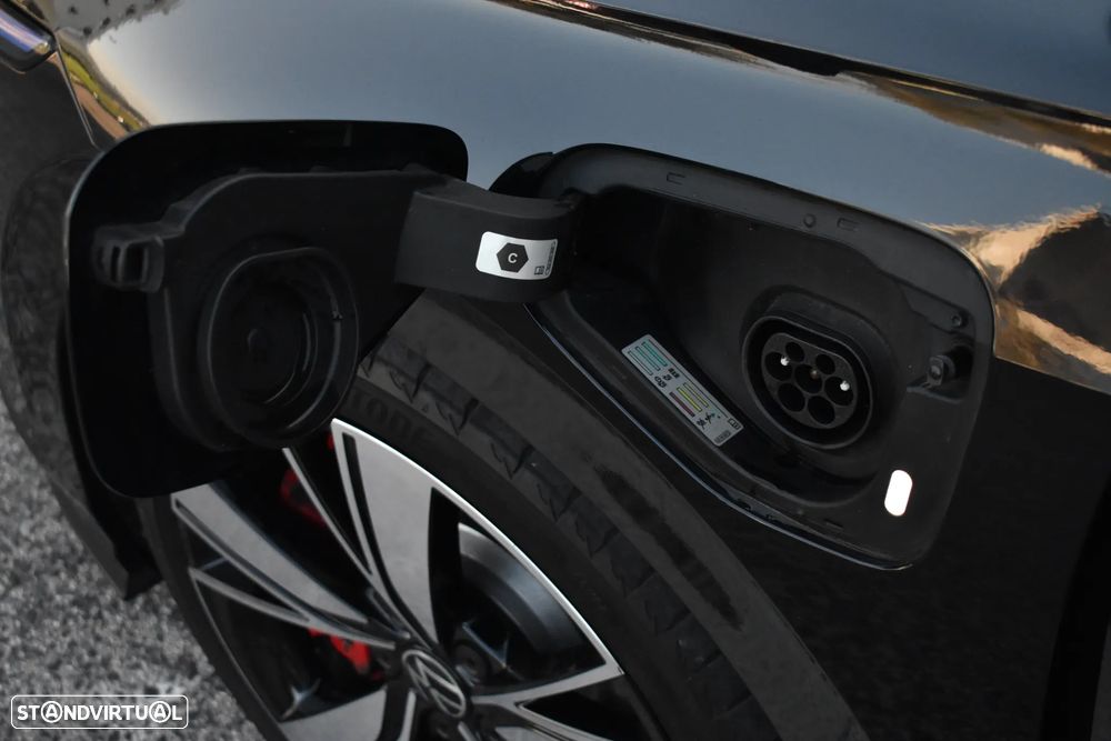 VW Golf 1.4 TSI GTE+ DSG - 19