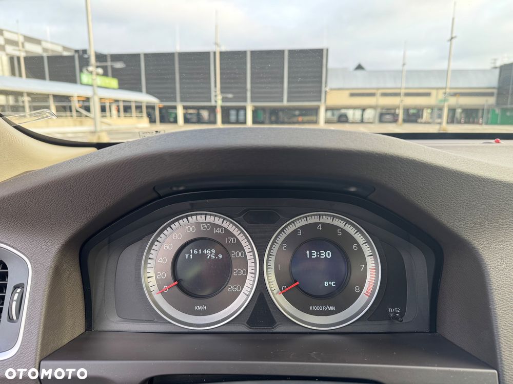 Volvo S60 T4 Momentum - 15