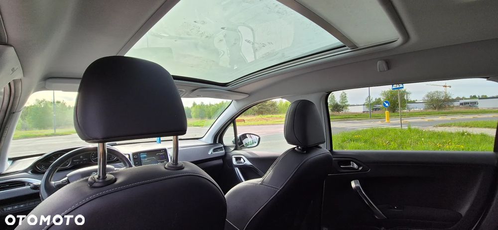 Peugeot 2008 e-HDi FAP 115 STOP & START Business-Line - 8