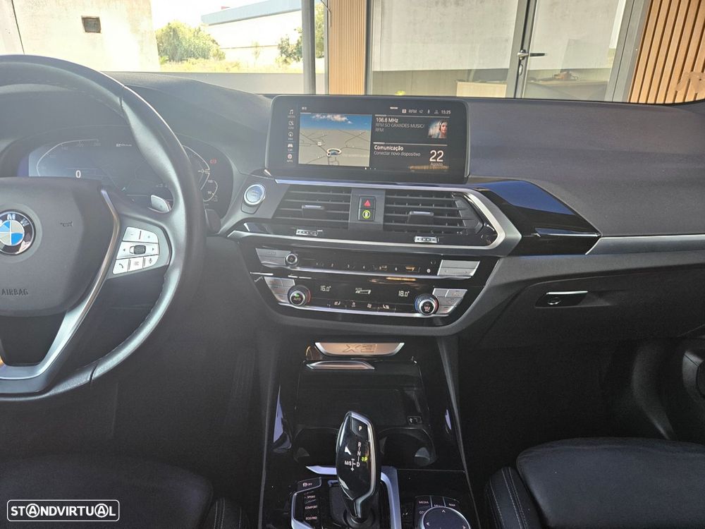 BMW X3 30 e xDrive xLine - 43