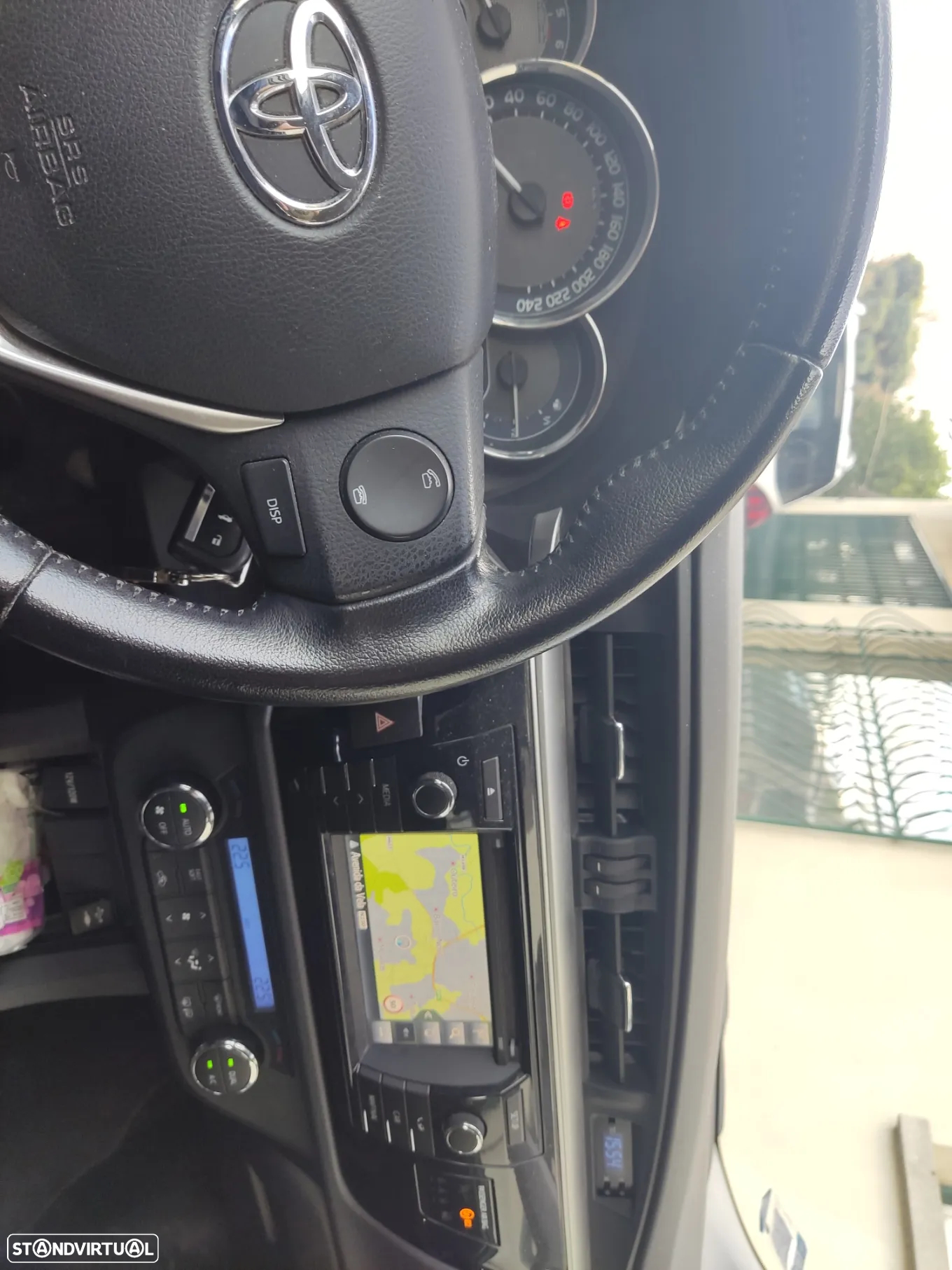 Toyota Corolla 1.4 D-4D Exclusive+Navi - 15