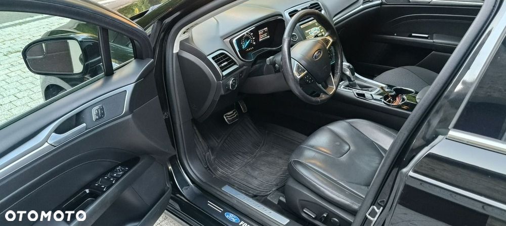 Ford Mondeo - 7