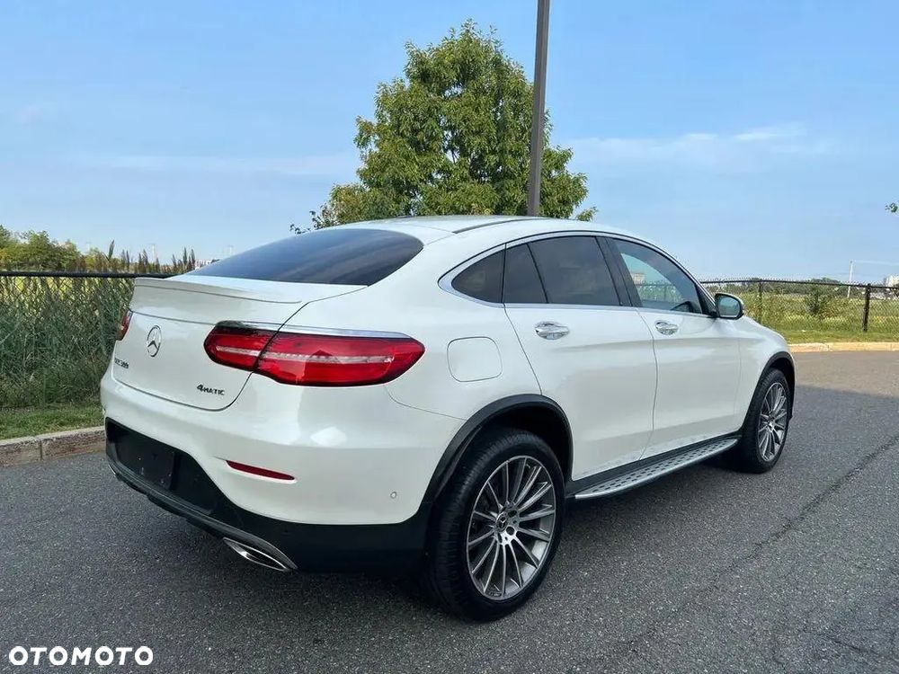 Mercedes-Benz GLC 300 4Matic 9G-TRONIC Edition Avantgarde - 5