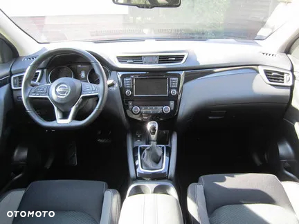 Nissan Qashqai 1.3 DIG-T N-Connecta DCT - 7