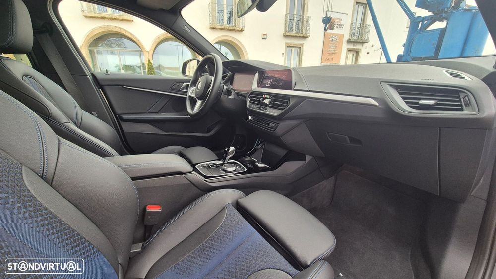 BMW 116 d Pack Desportivo M Auto - 15