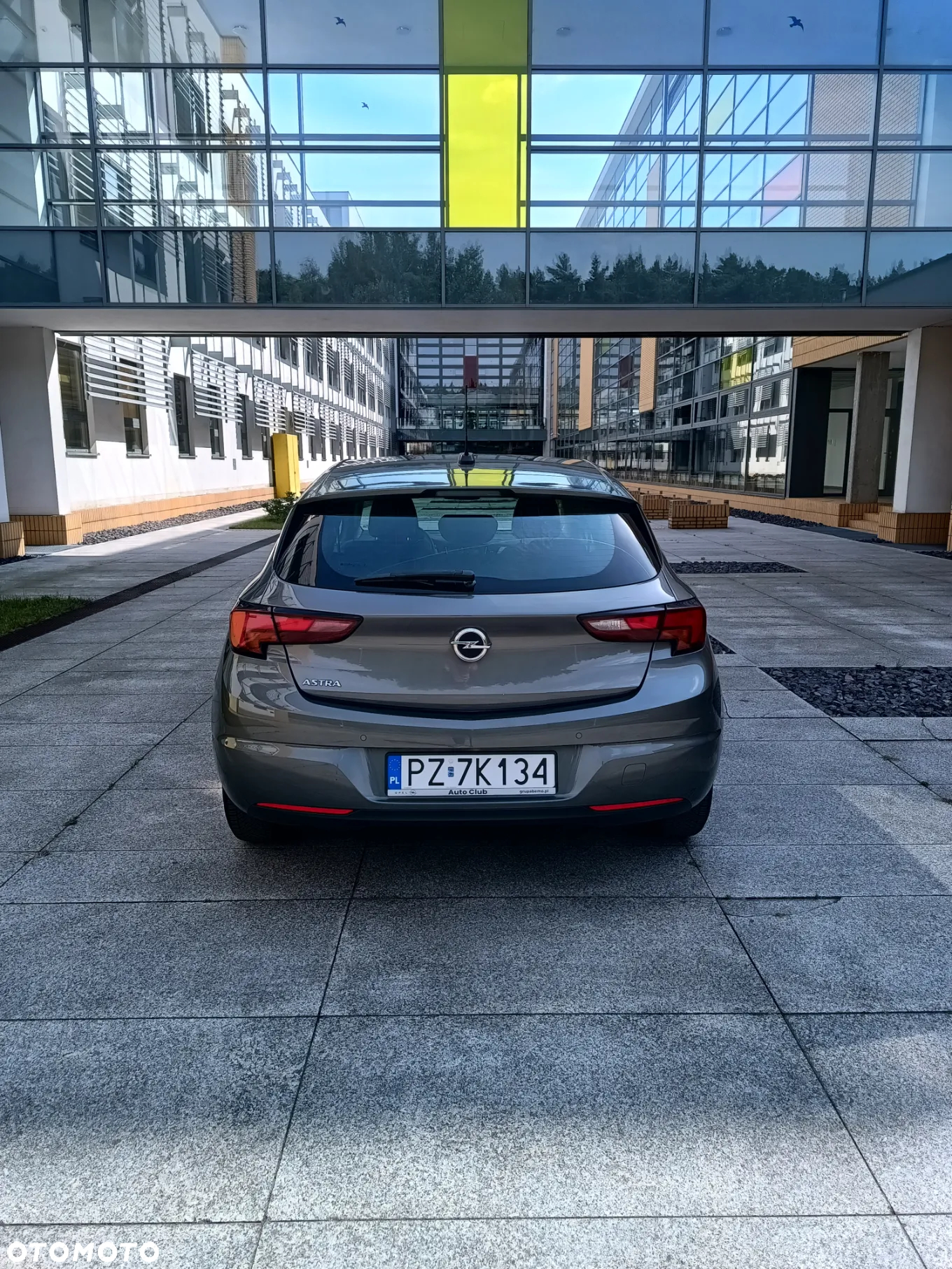 Opel Astra V 1.4 T Dynamic - 6