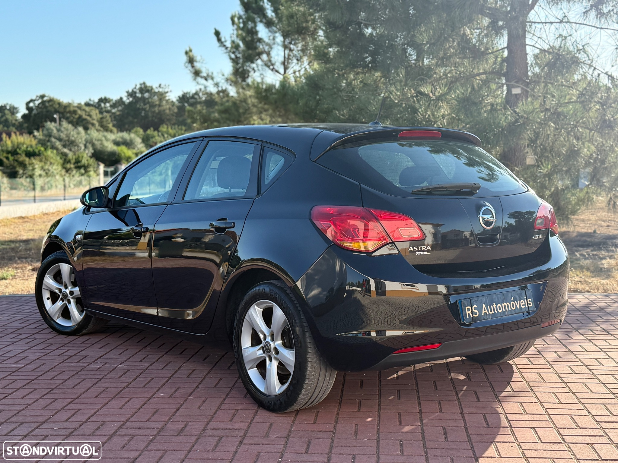 Opel Astra 1.7 CDTi Edition - 2