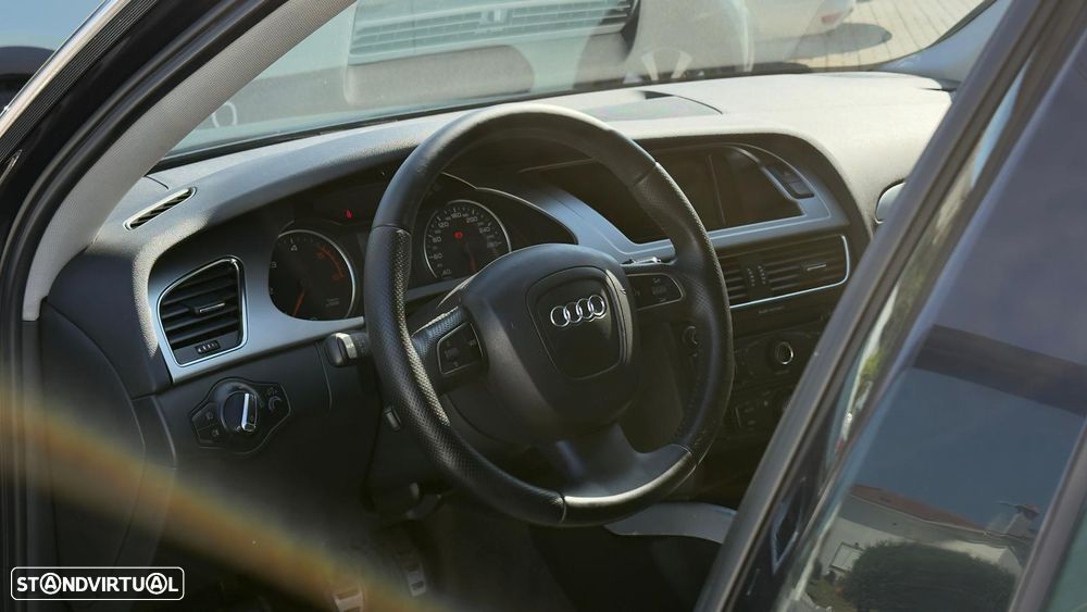 Audi A4 Avant 2.0 TDI Sport PRT - 10