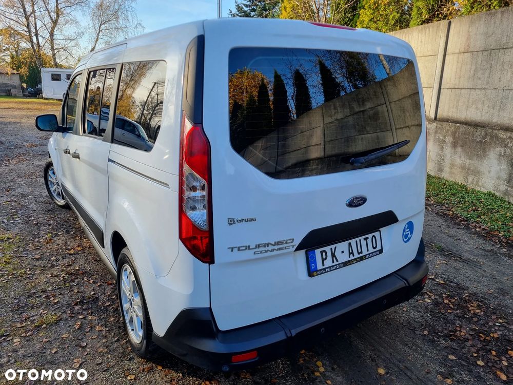 Ford Tourneo Connect Grand - 36