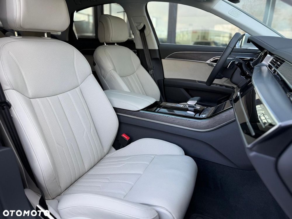 Audi A8 - 26