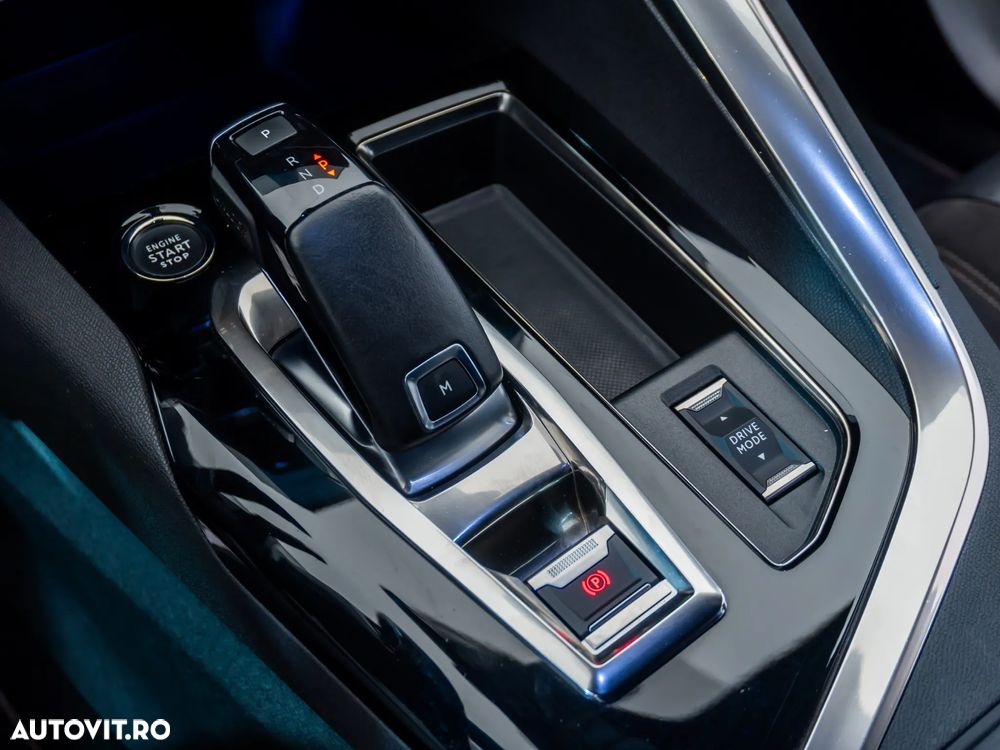 Peugeot 3008 BlueHDi 130 Stop & Start EAT8 GT Pack - 30