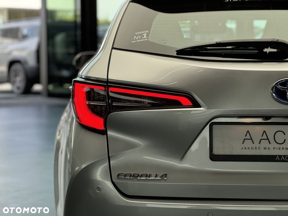 Toyota Corolla 2.0 Hybrid Comfort - 39
