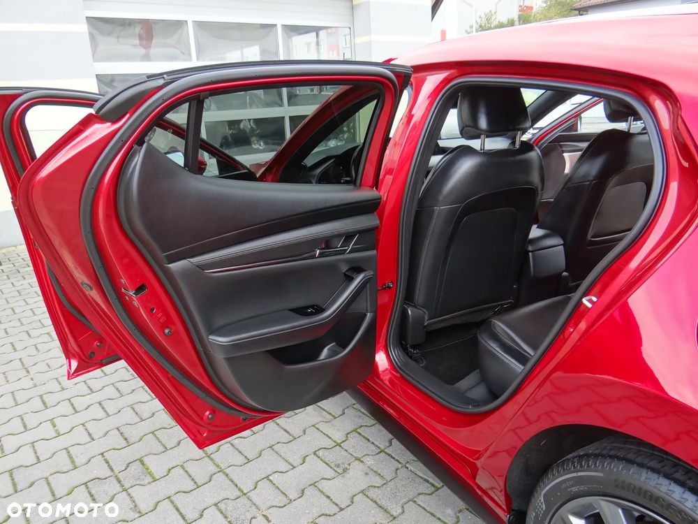 Mazda 3 e-SKYACTIV-G 122 M HYBRID DRIVE HOMURA - 38