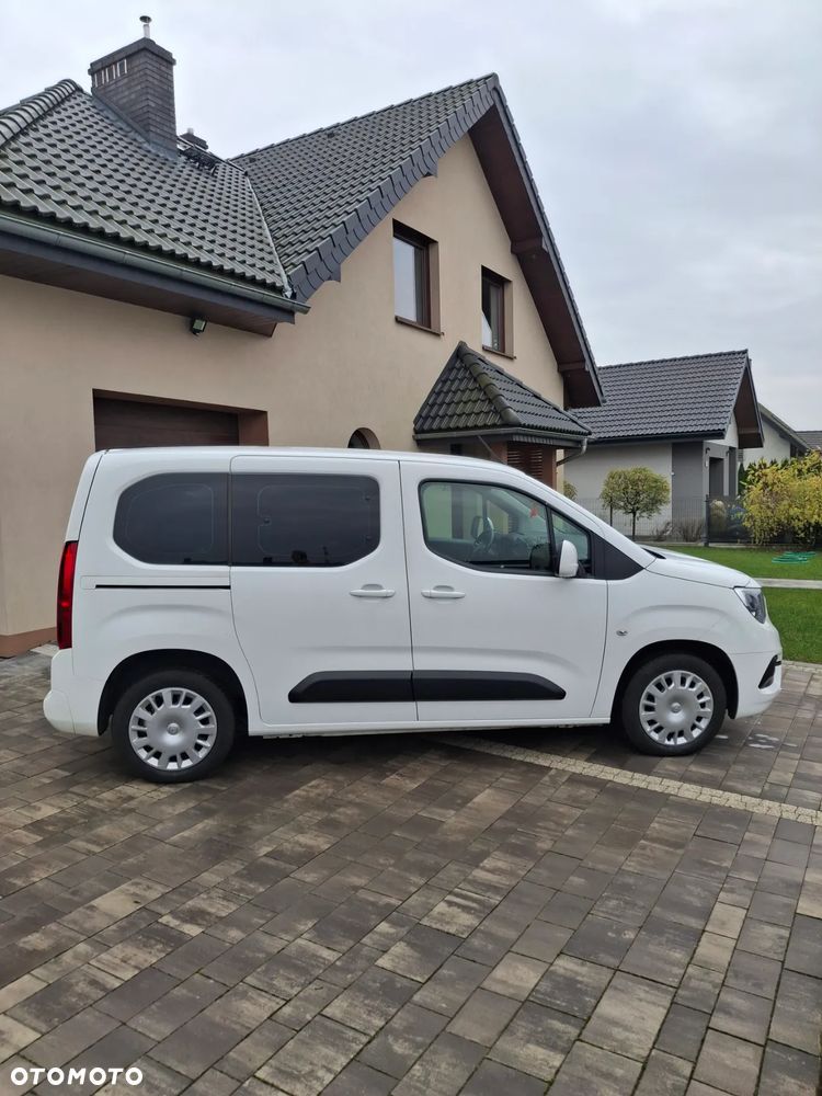 Opel Combo 1.5 CDTI Enjoy S&S - 11