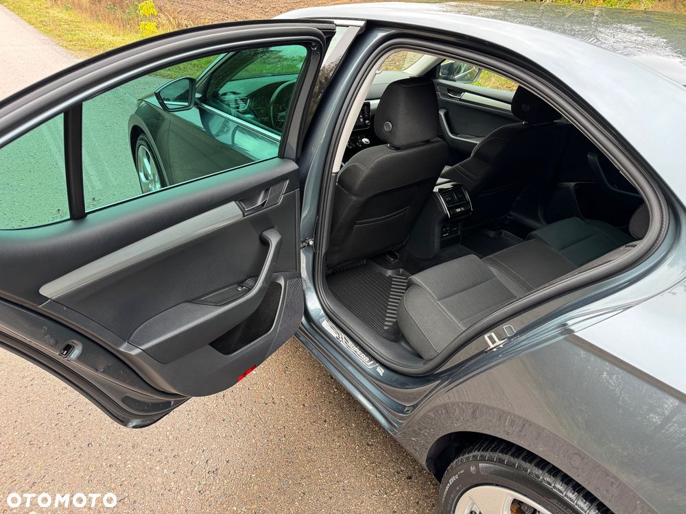 Skoda Superb 1.6 TDI Ambition - 16