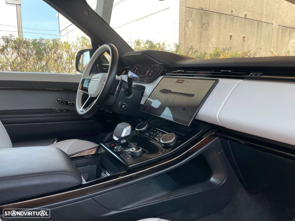 Land Rover Range Rover Sport P440e Dynamic SE - 16