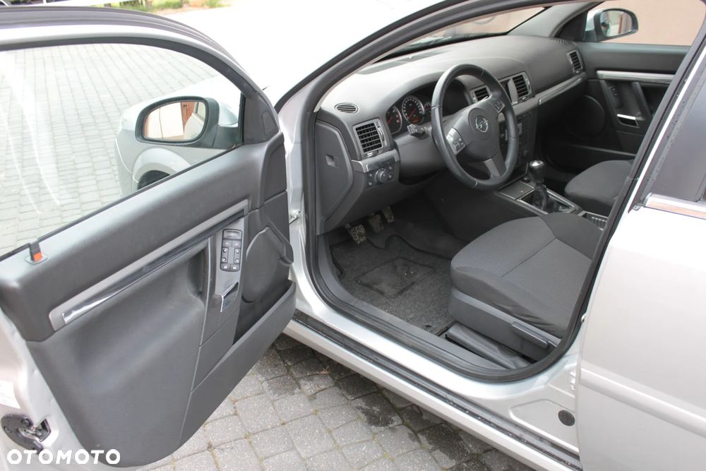Opel Vectra - 8
